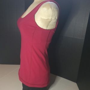 Lululemon ALIGN Women's 4 Tank Top Waist-Length Scoop Back Fusha Red